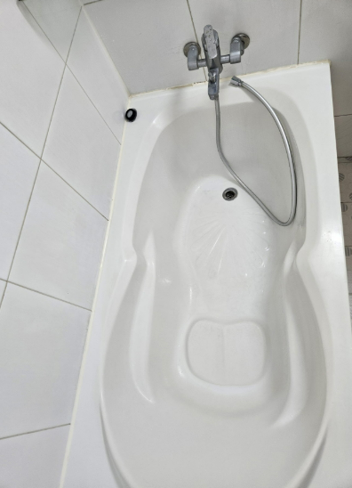 욕실 줄눈 시공 후